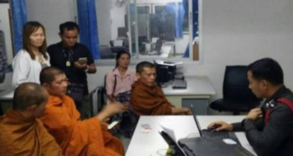 ���������е�1800�� �Ʋ����뻹�����֣�