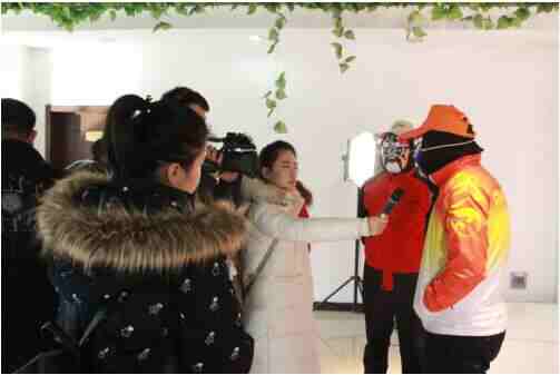 �н��߽�������ý��ɷ�