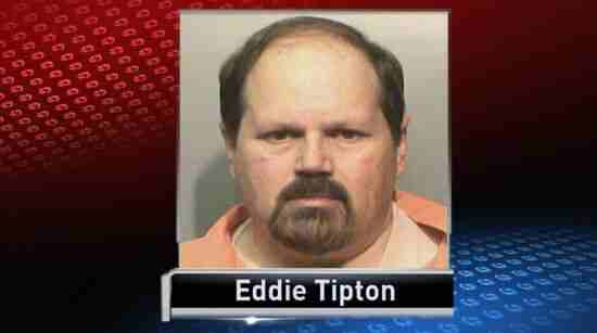 �𾪣���Ա����ҡ����������ͷ��