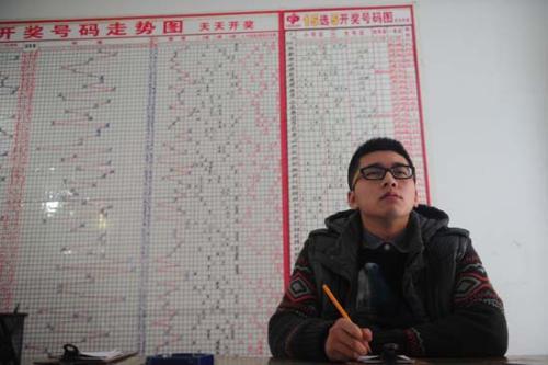 江苏盐城彩民只花了70元就中568万 父母却称不要再做梦了!