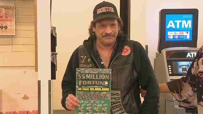 �󽱵������ɵ������н���Ʊ