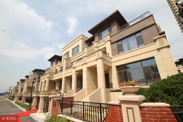 5600��޽�������󷽣������γ�ֱ���͸����ӵ㹤��