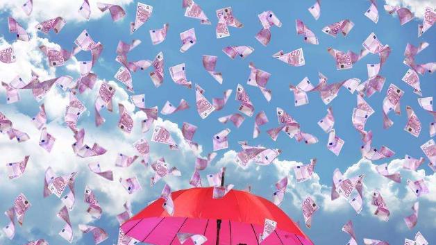 研究发现暴雨地多中大奖?我们淋雨人家淋钱