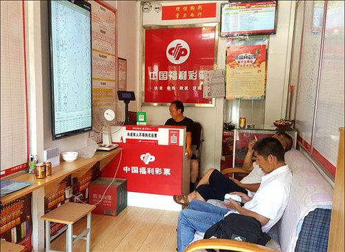 兰州彩民复式票揽双色球1001万 中奖投注站曝光(图)