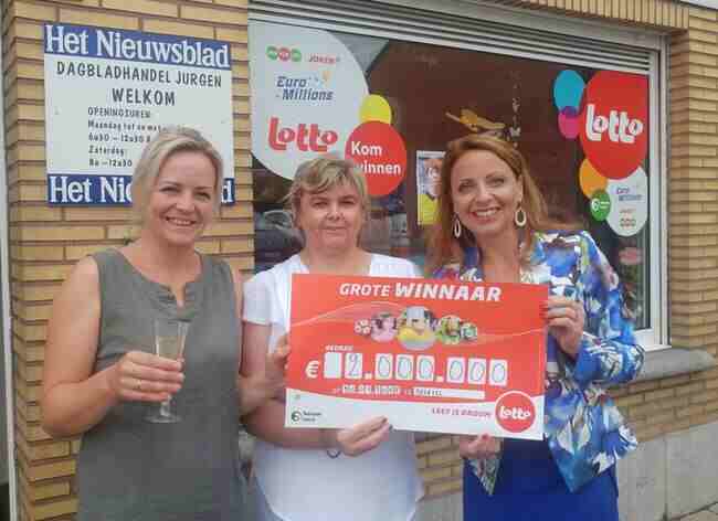 ����󽱵İ���ɭ���м䣩