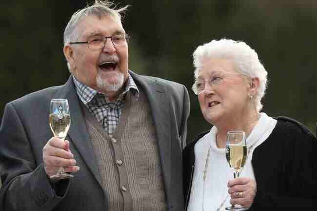 �󽱵�����ƶ��·�